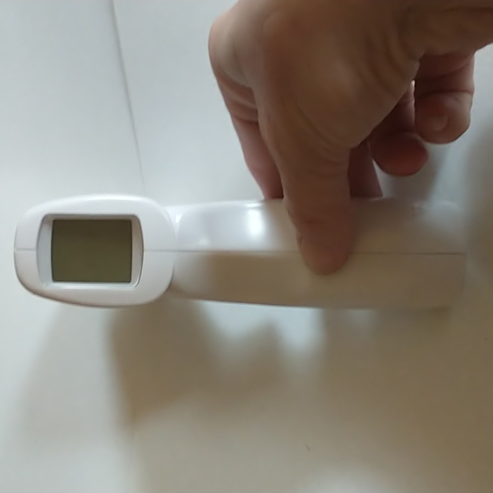 Thermometer/Sterilizer Combo! - Picture 5 of 12